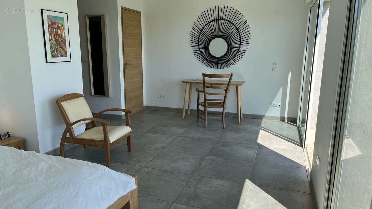 Maison à ROCHEFORT-DU-GARD