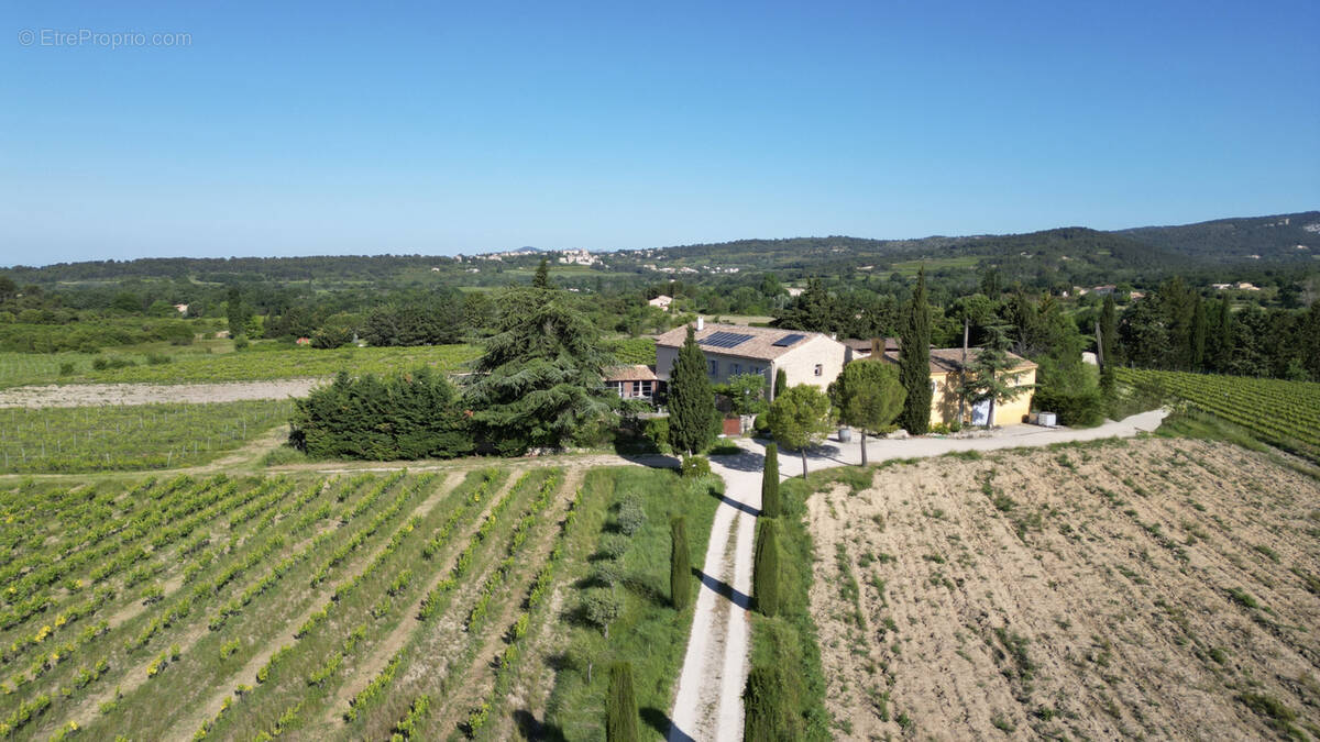 Maison à CAROMB