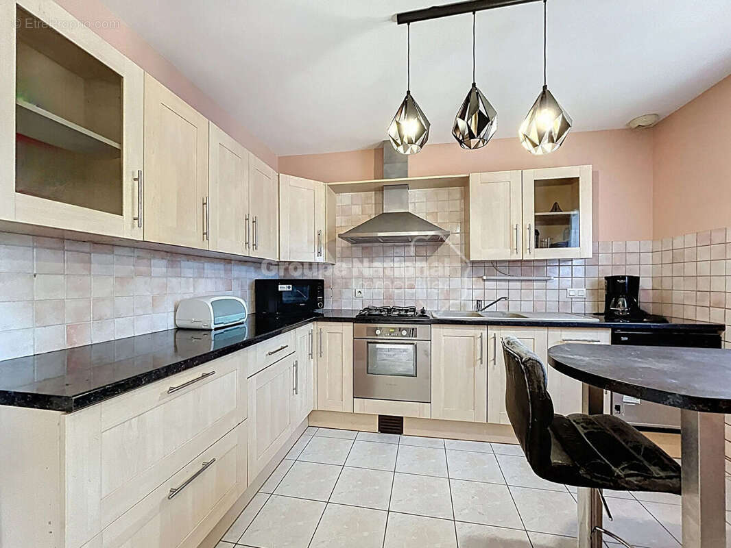 Maison à SAINT-PAUL-TROIS-CHATEAUX