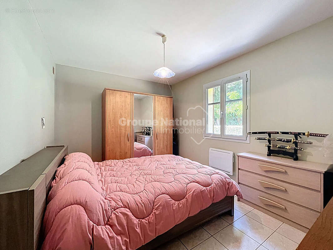 Maison à SAINT-PAUL-TROIS-CHATEAUX