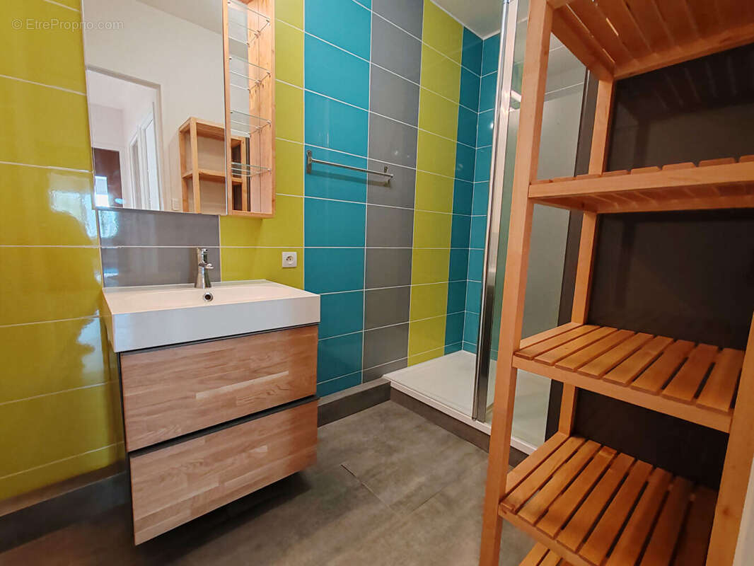 Appartement à SAINT-SEBASTIEN-SUR-LOIRE