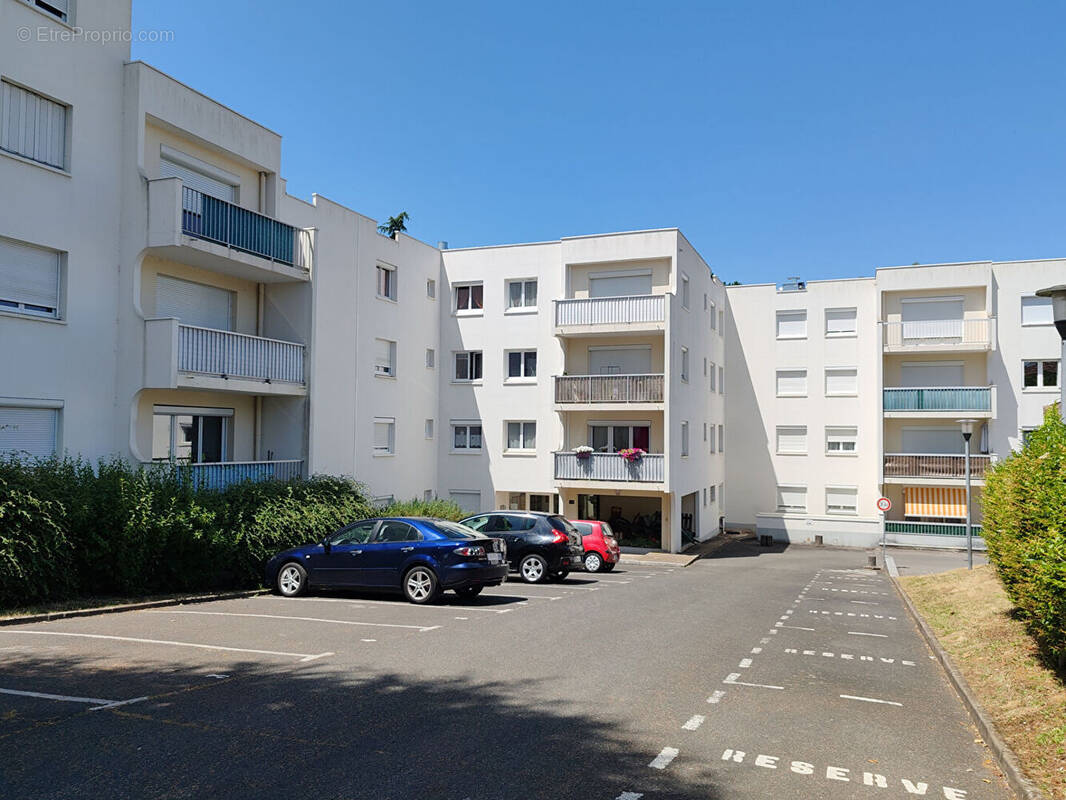 Appartement à SAINT-SEBASTIEN-SUR-LOIRE