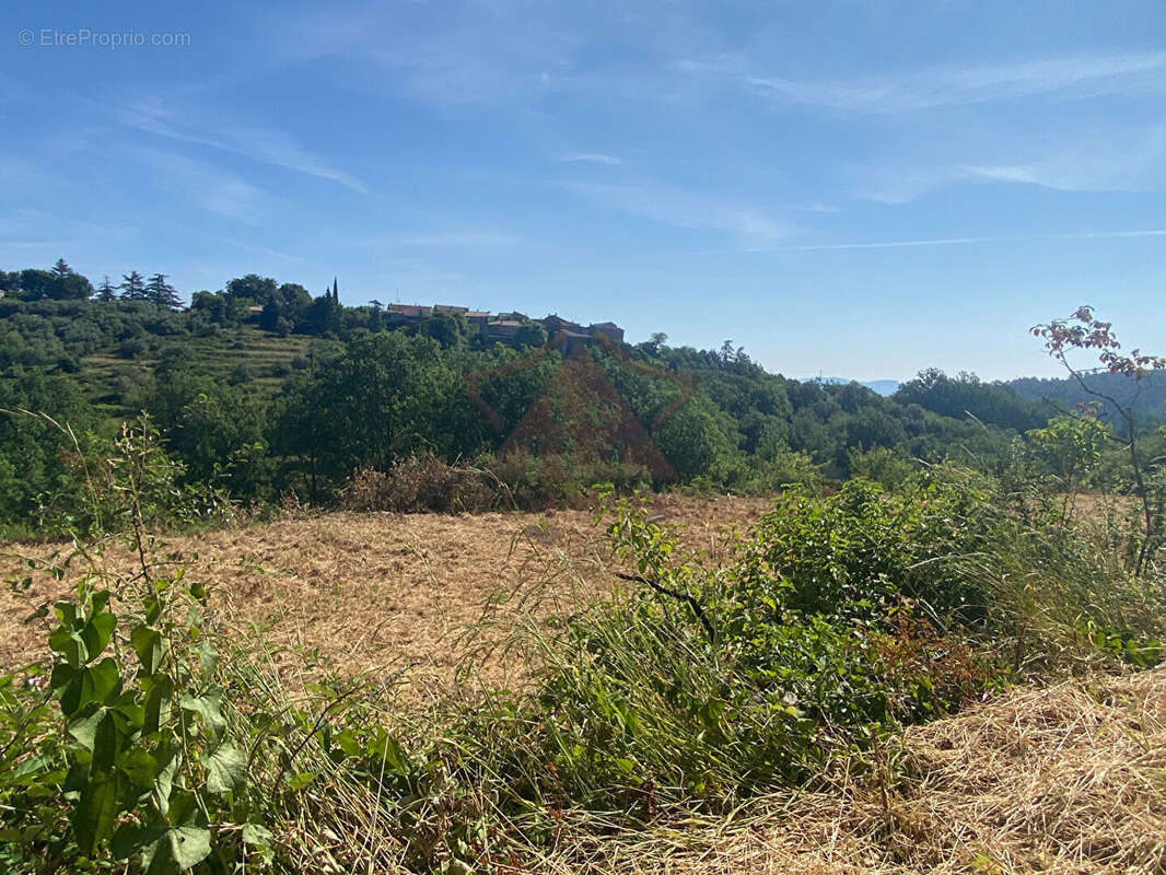 Terrain à SAINT-PAUL-LE-JEUNE