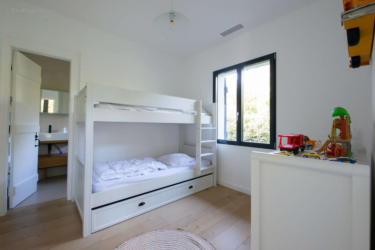 Maison à LE BOUSCAT