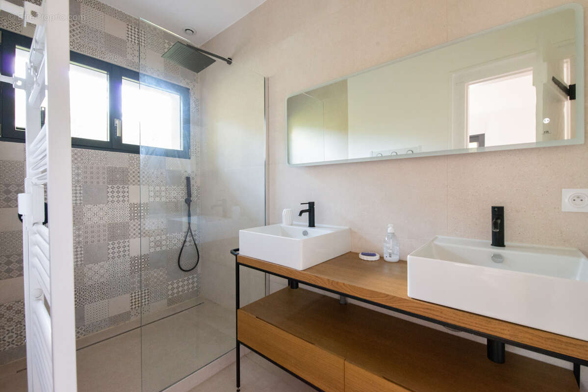 Maison à LE BOUSCAT