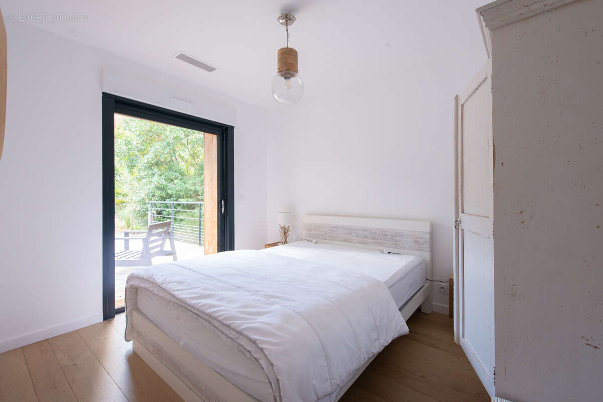 Maison à LE BOUSCAT