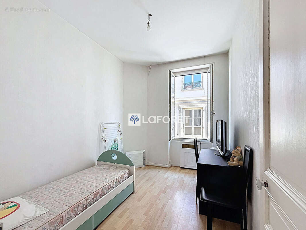 Appartement à BEAUSOLEIL