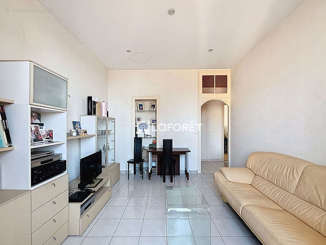 Appartement à BEAUSOLEIL