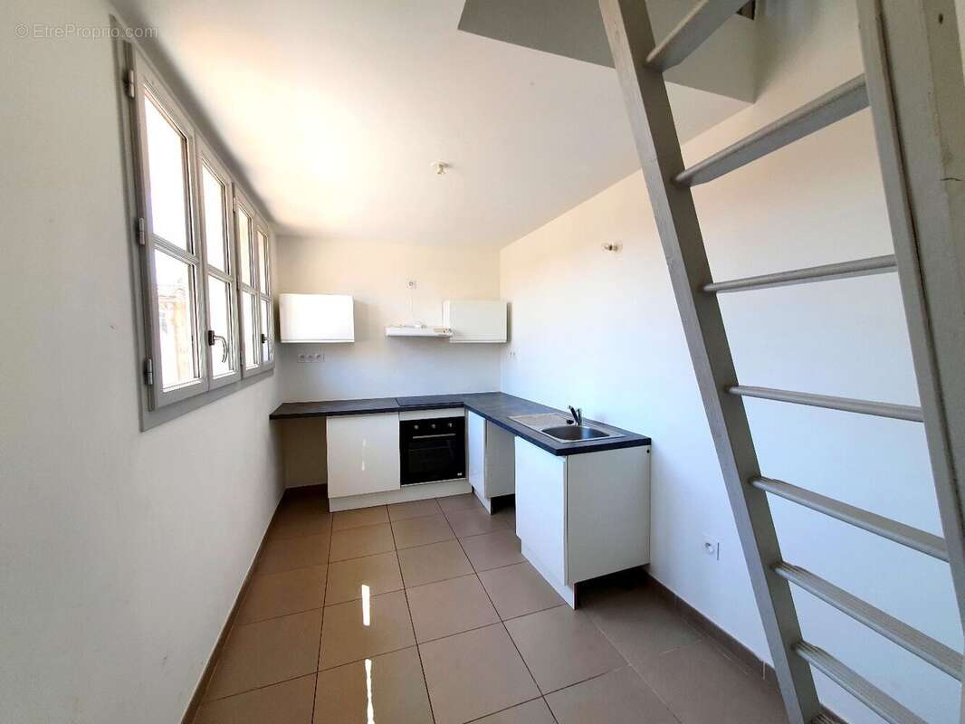 Appartement à BEZIERS