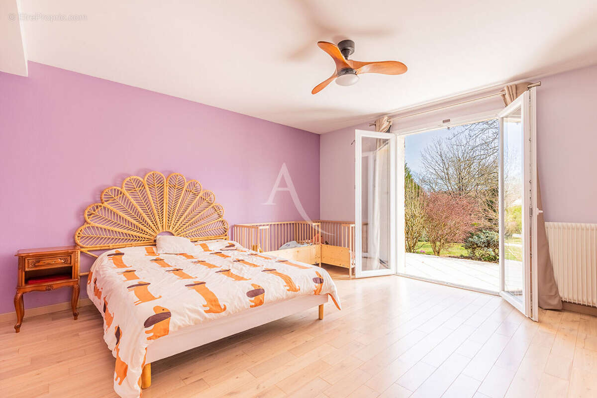 Maison à ANGERVILLIERS