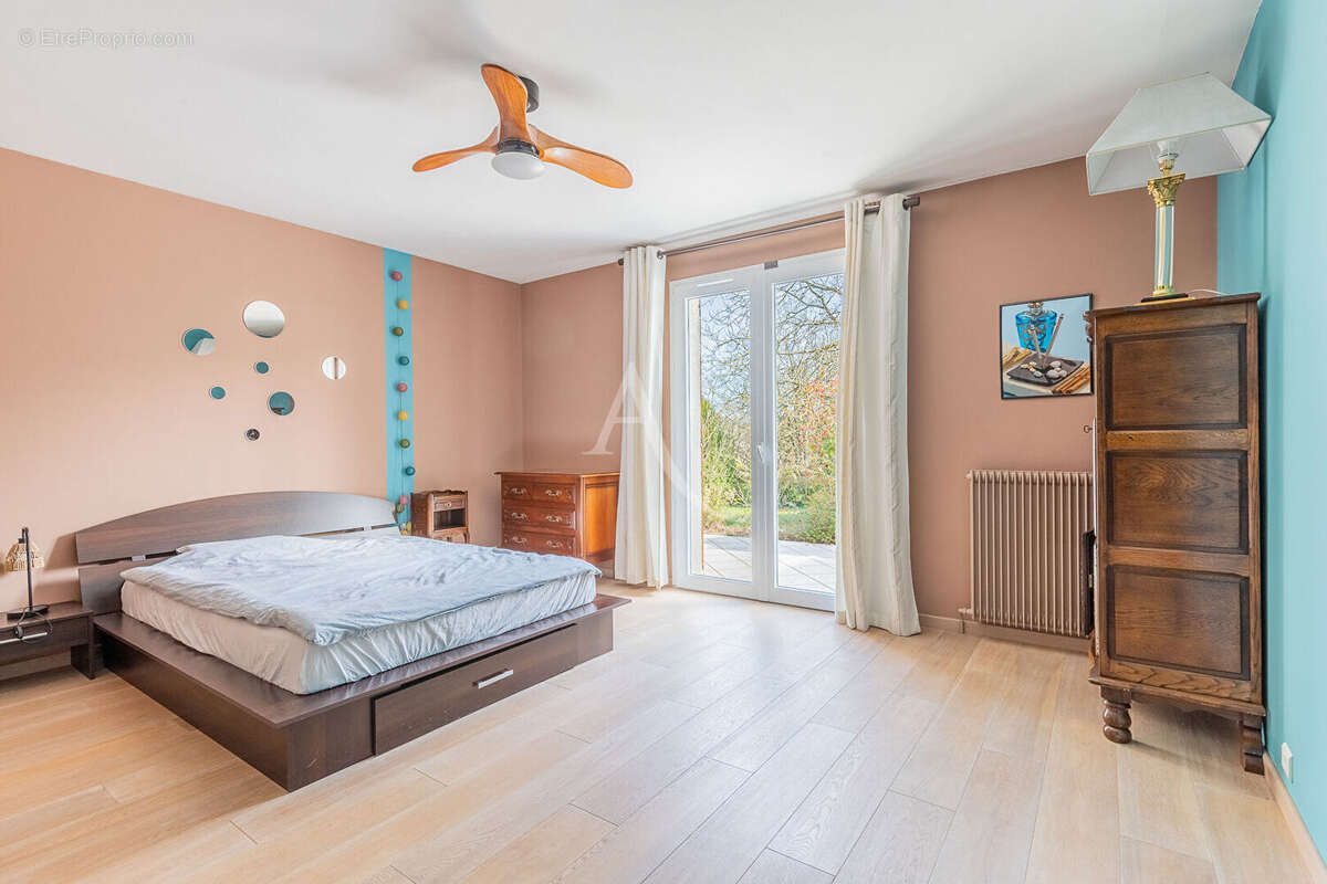 Maison à ANGERVILLIERS