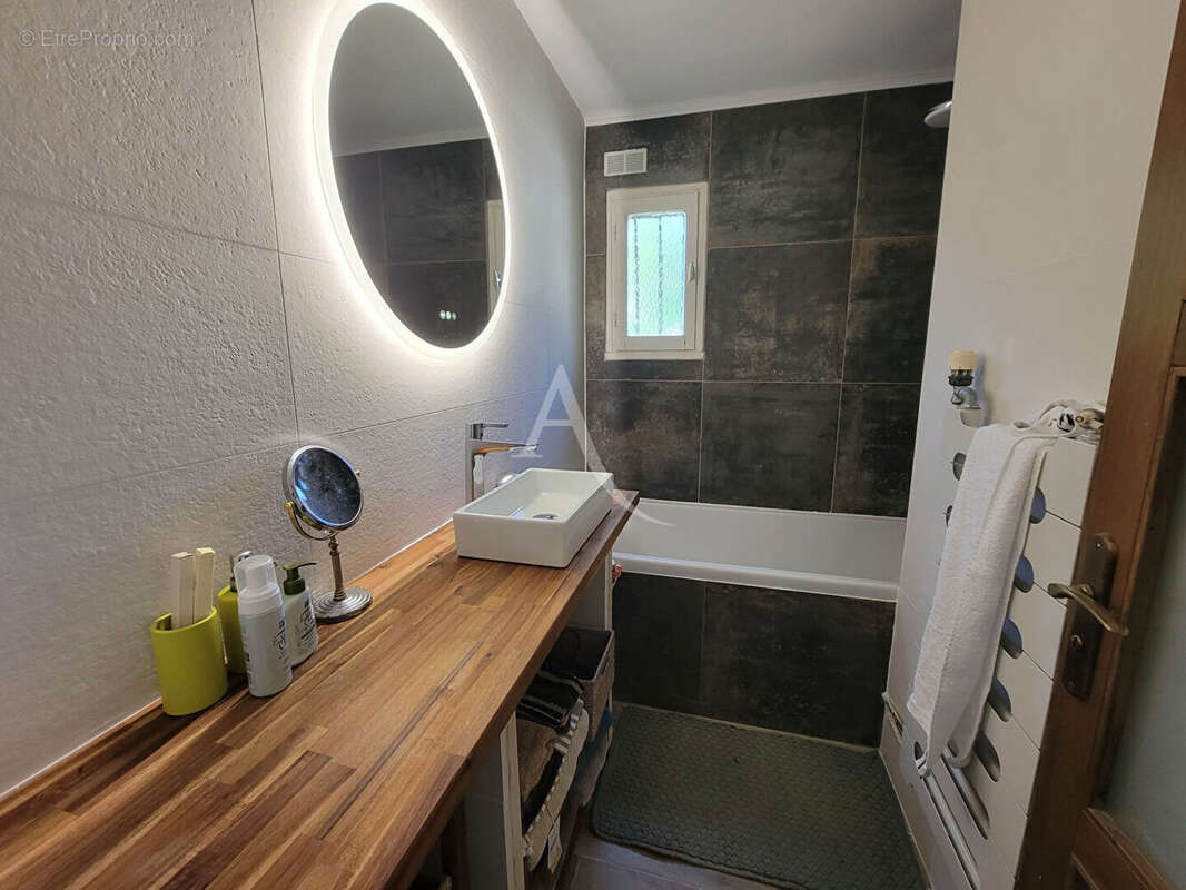 Maison à GOMETZ-LE-CHATEL