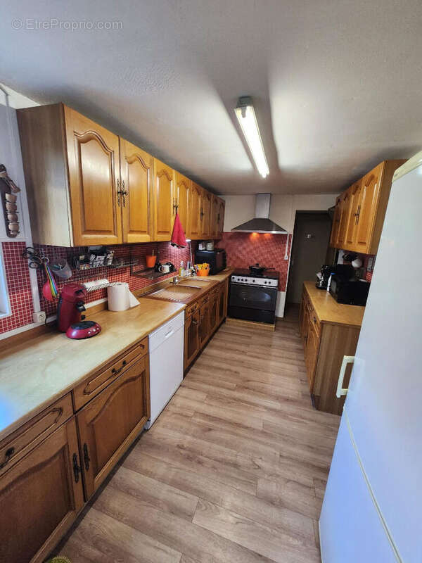 Maison à LA FERTE-FRENEL