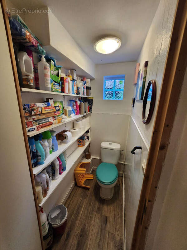 Maison à LA FERTE-FRENEL