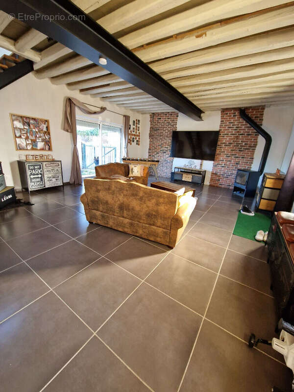 Maison à GLOS-LA-FERRIERE