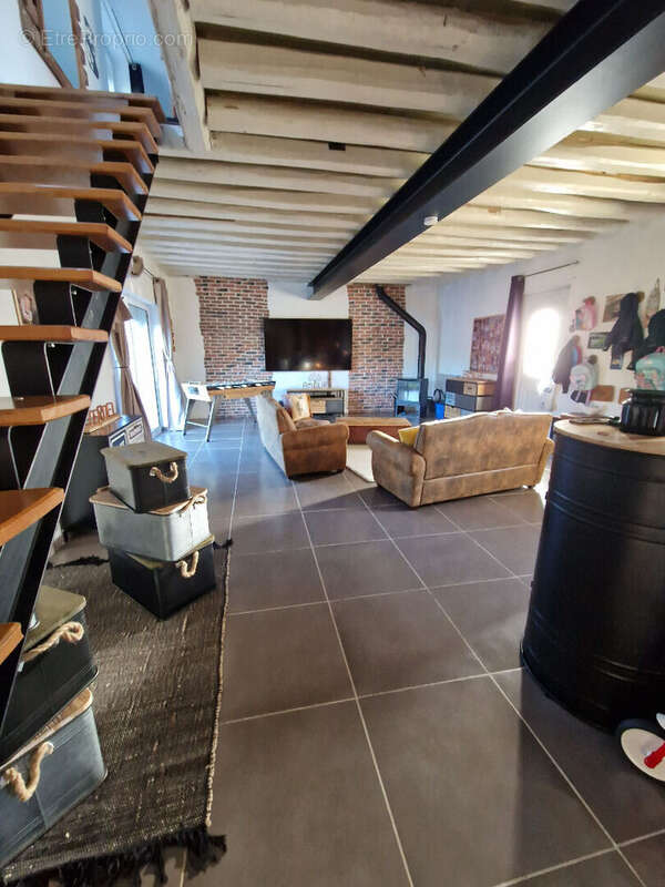 Maison à GLOS-LA-FERRIERE