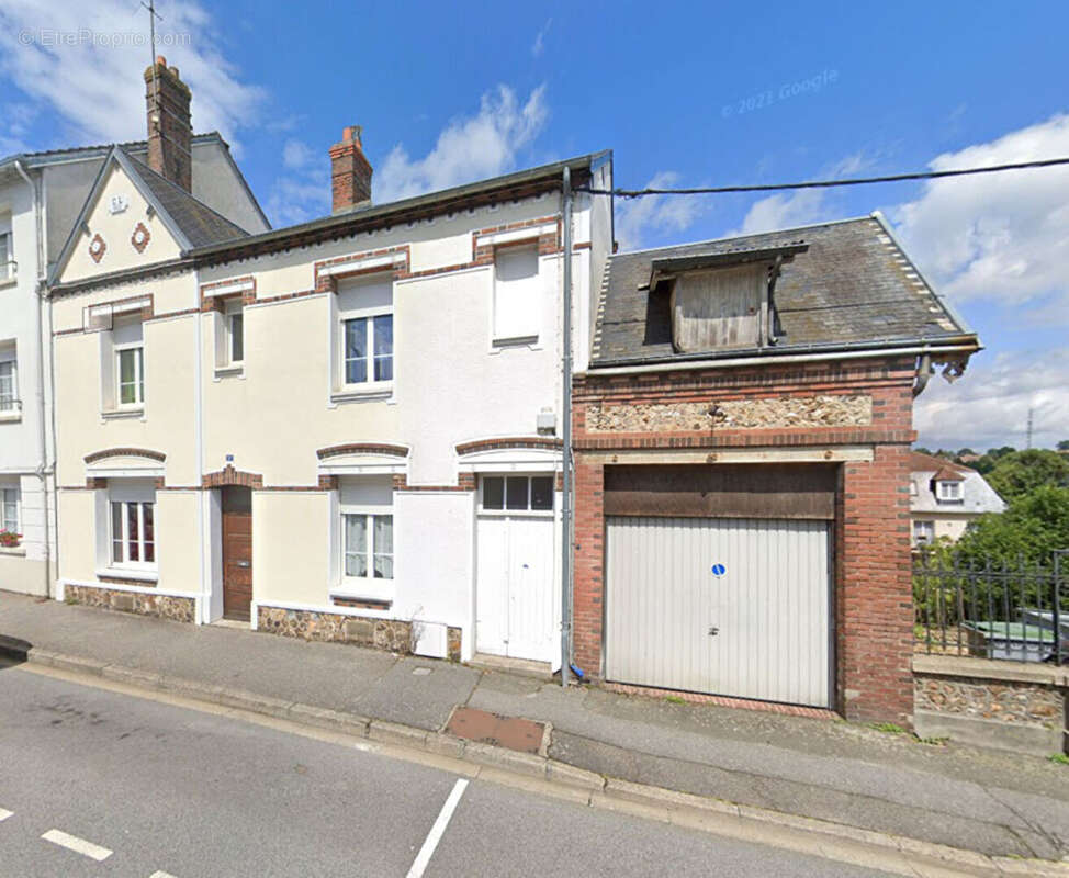 Maison à L&#039;AIGLE