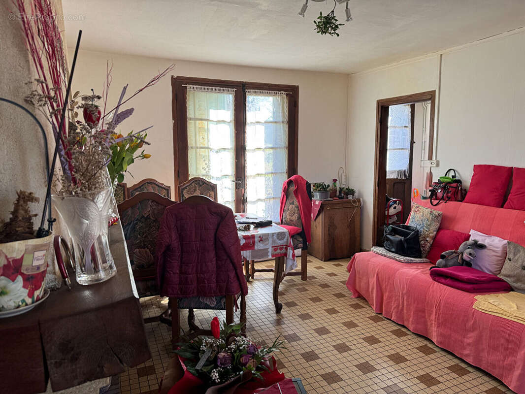 Maison à SAINT-HILAIRE-SUR-RISLE