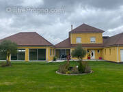 Maison à L&#039;AIGLE