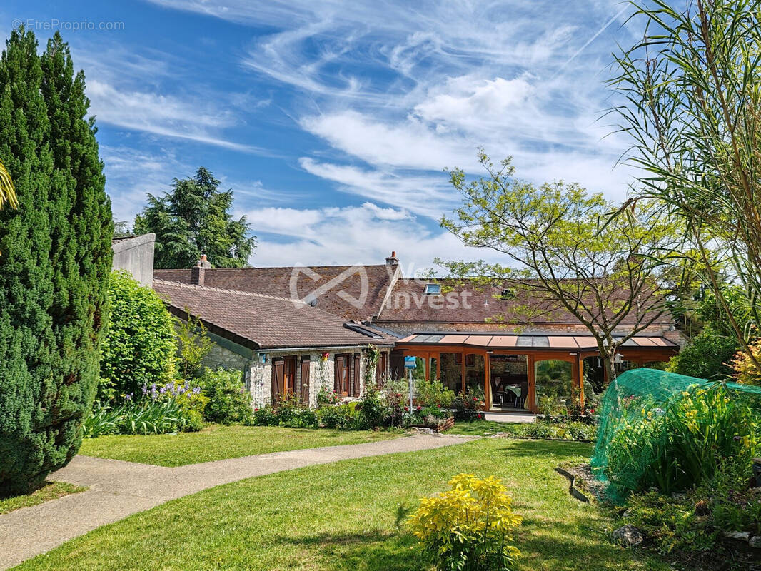 Maison à DONNEMARIE-DONTILLY