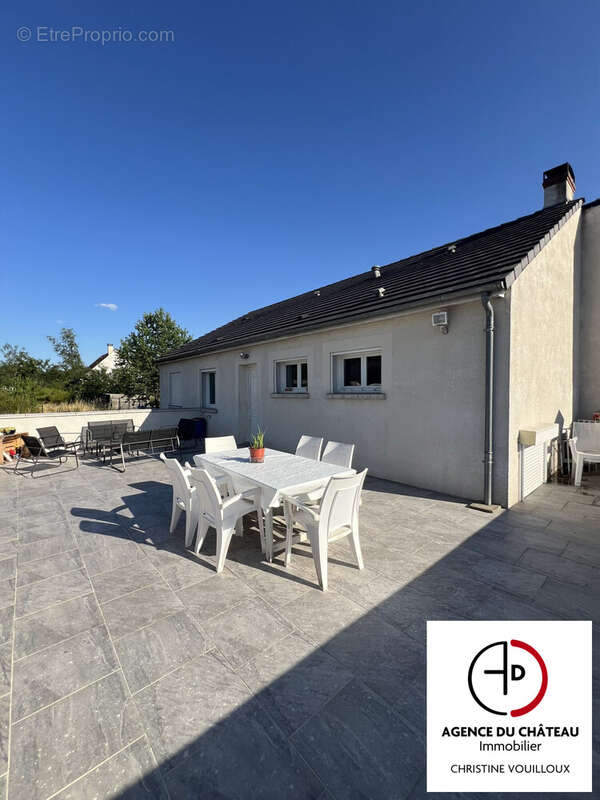 Maison à BRAY-EN-VAL