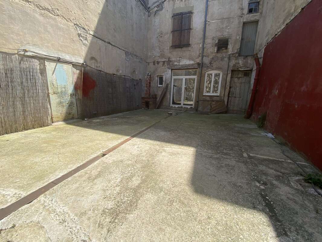 Appartement à BOURG-DE-PEAGE