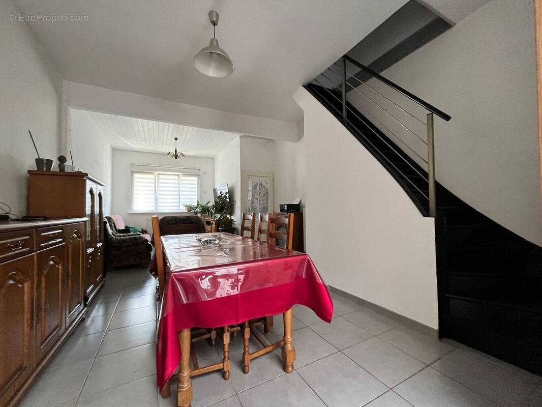 Maison à ARMENTIERES