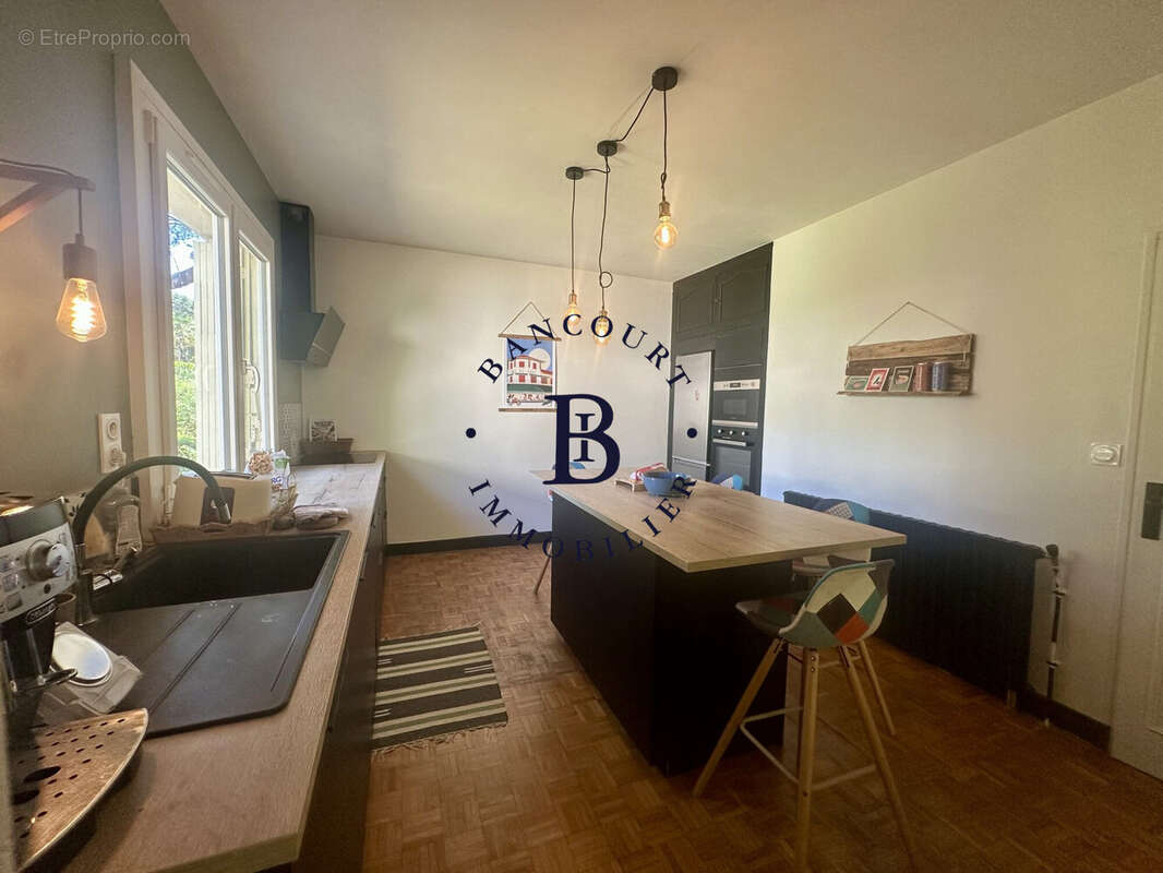 Maison à BRIVE-LA-GAILLARDE