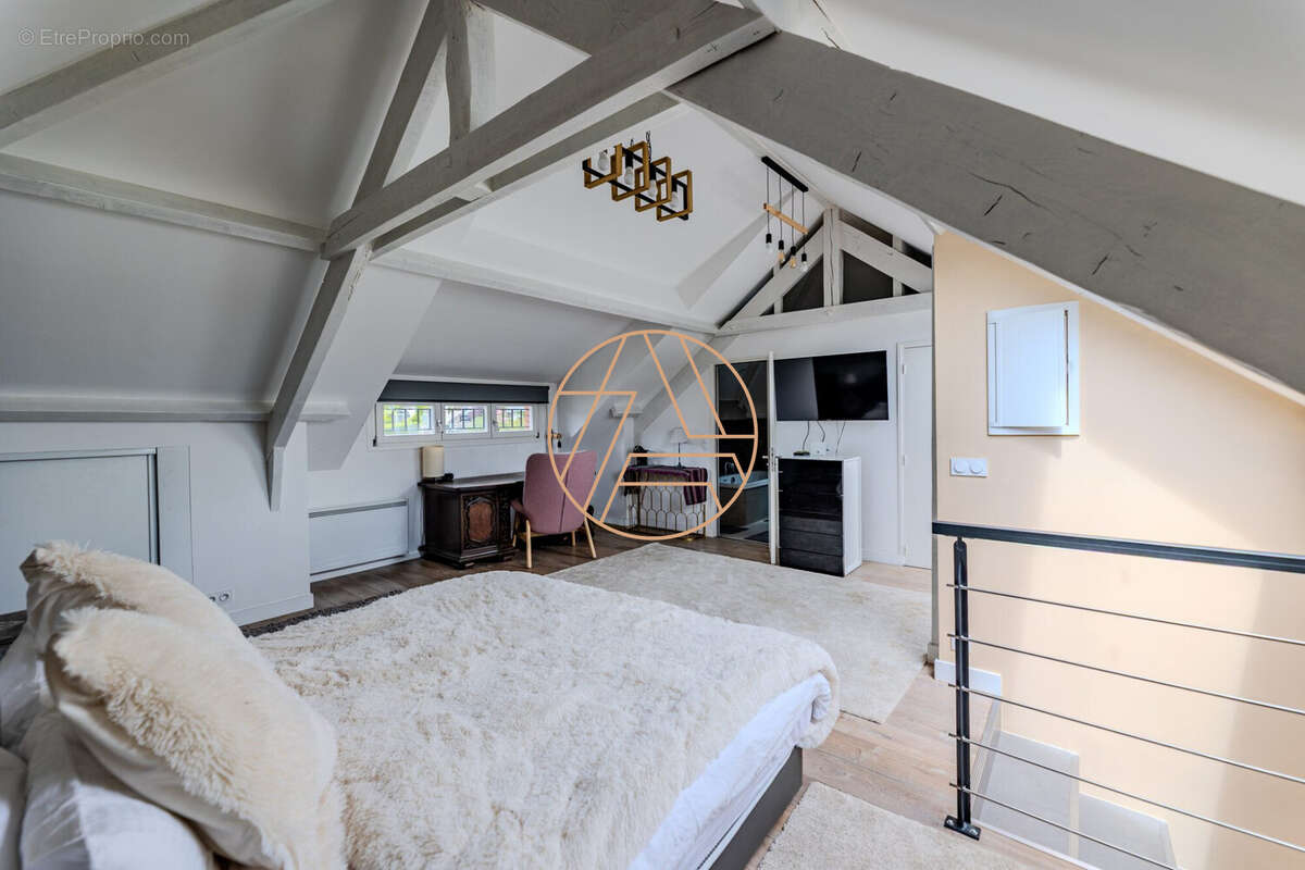 Maison à NOGENT-SUR-MARNE