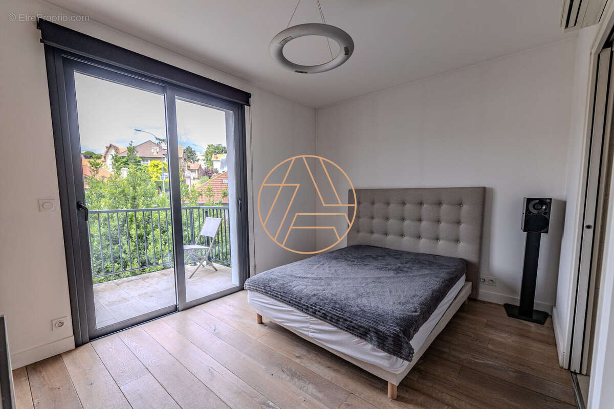 Maison à NOGENT-SUR-MARNE