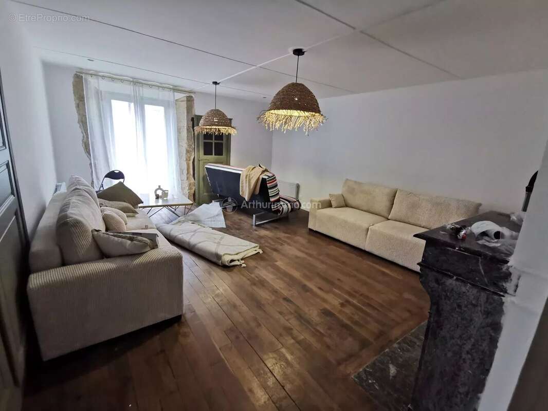 Maison à BREUVANNES-EN-BASSIGNY