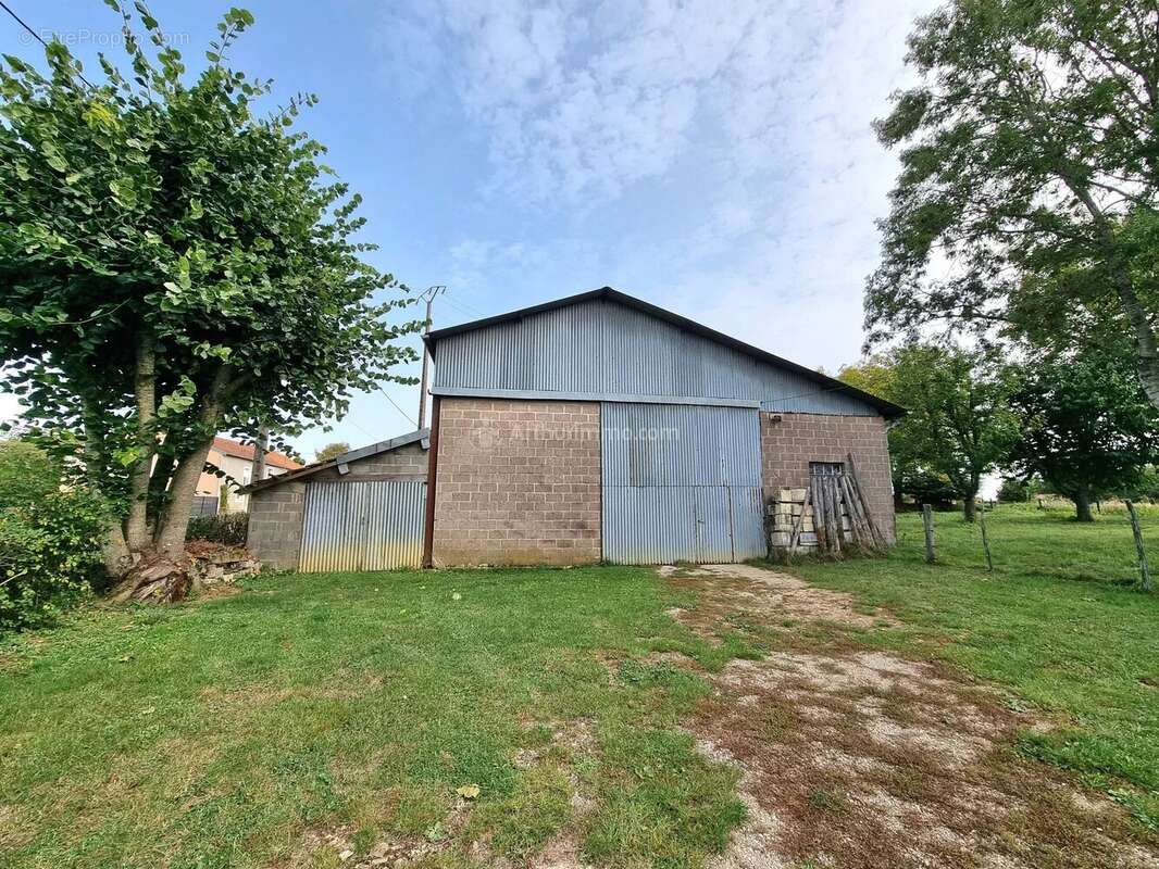 Maison à MAISONCELLES