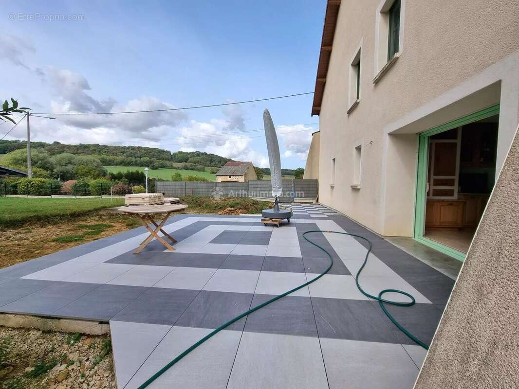 Maison à MAISONCELLES