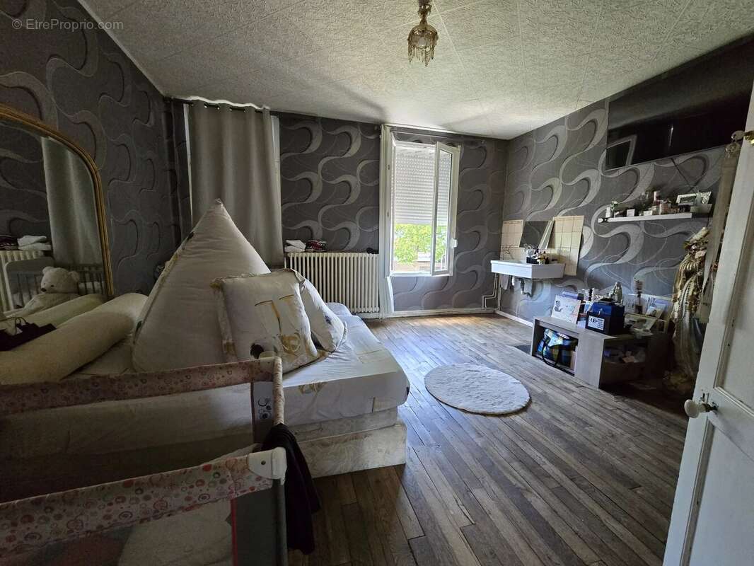 Maison à BOURBONNE-LES-BAINS