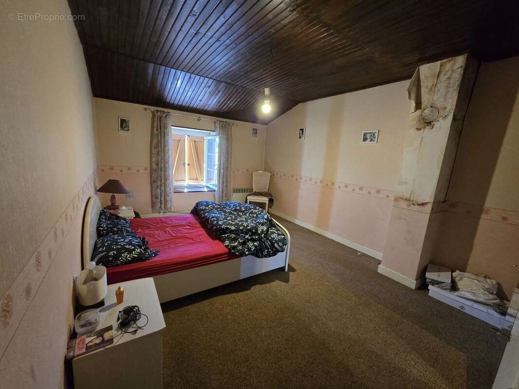 Maison à LARIVIERE-ARNONCOURT