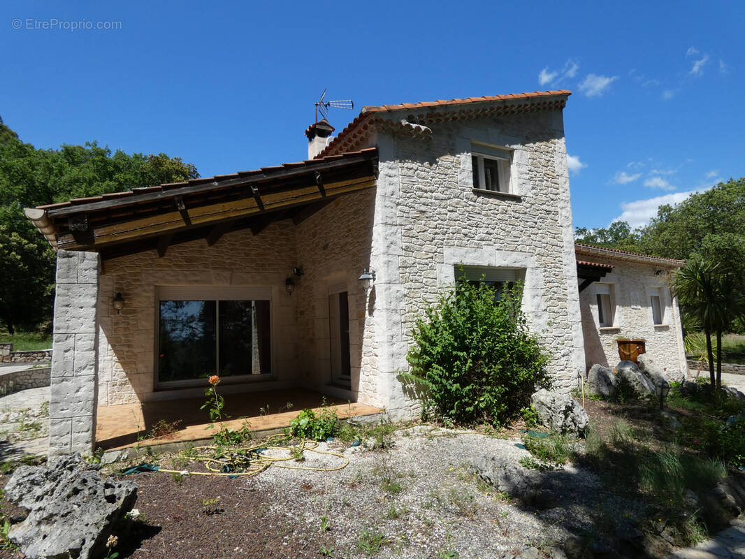 Maison à SAINT-PRIVAT-DES-VIEUX