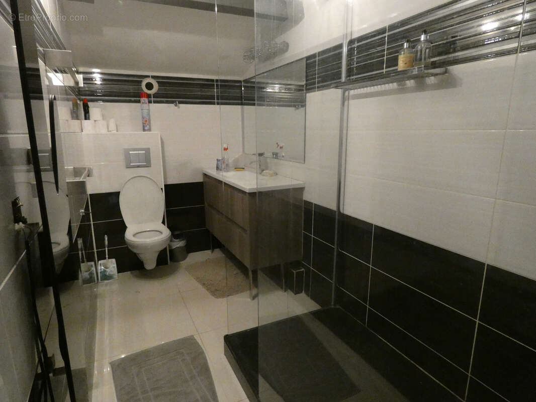 Maison à SAINT-PRIVAT-DES-VIEUX