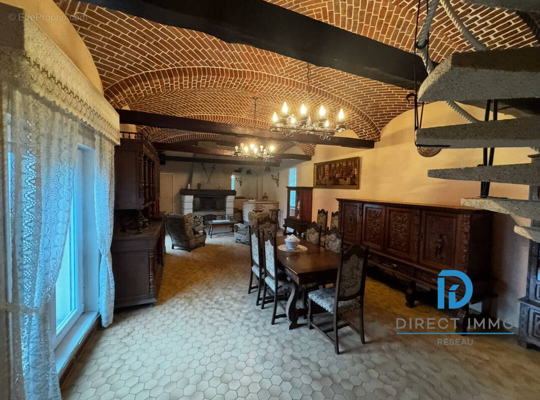 Maison à HERMAVILLE