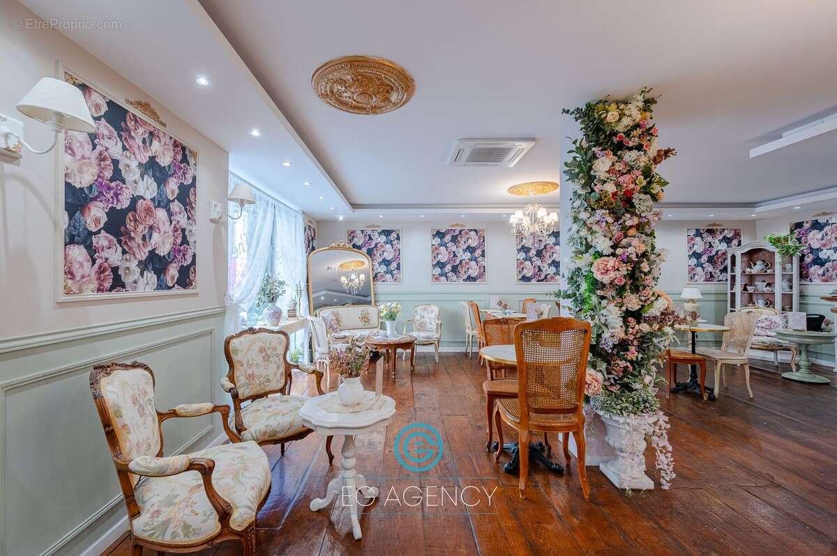 Commerce à MARSEILLE-6E