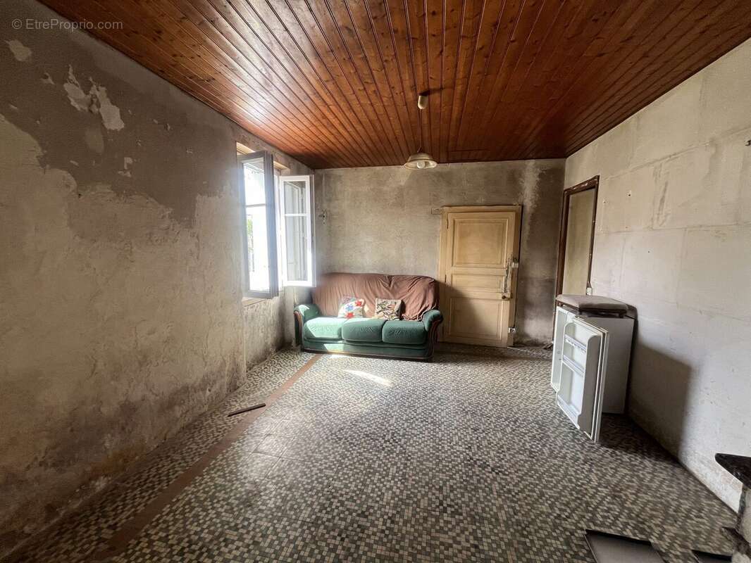 Maison à SAINT-LUMINE-DE-COUTAIS