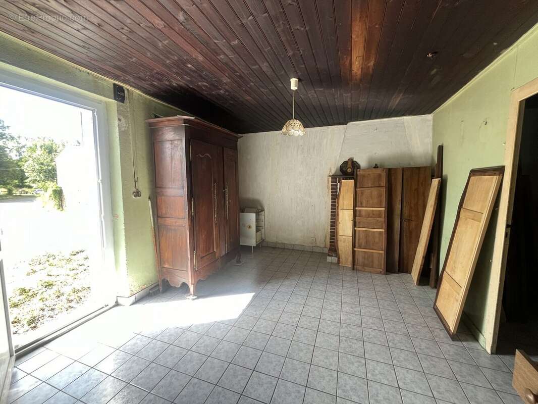 Maison à SAINT-LUMINE-DE-COUTAIS