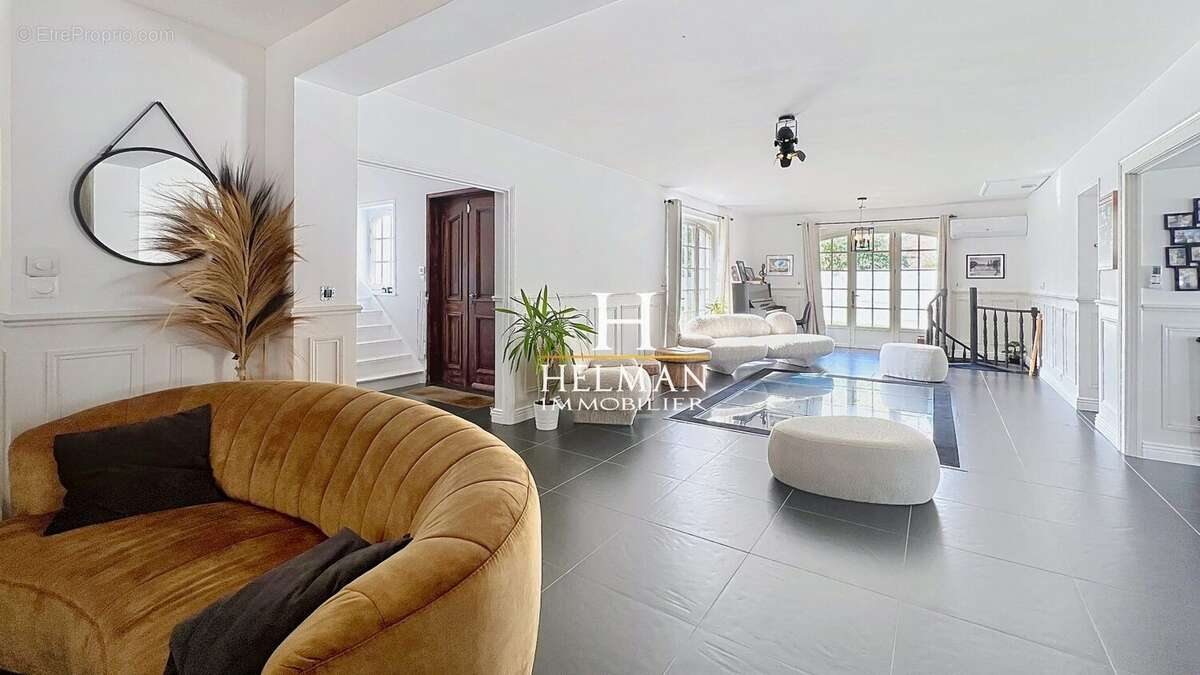 Maison à AIRE-SUR-LA-LYS