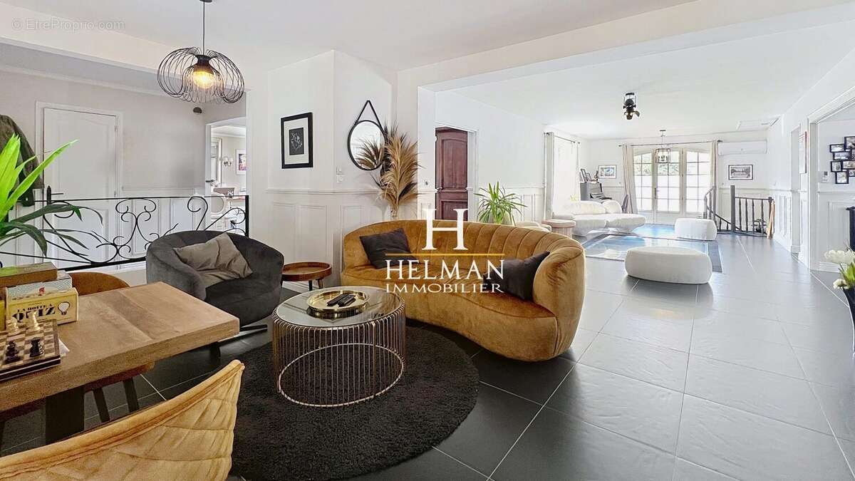 Maison à AIRE-SUR-LA-LYS