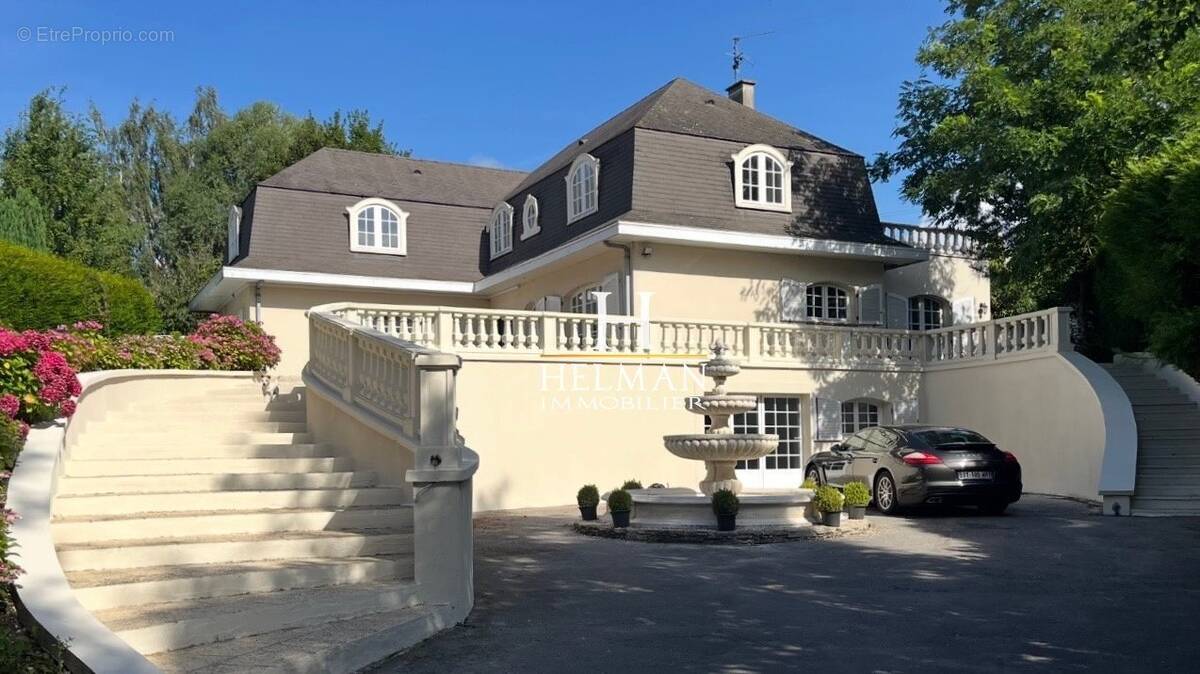 Maison à AIRE-SUR-LA-LYS