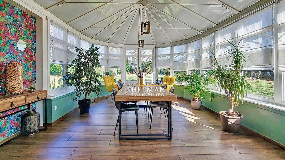 Maison à SAINT-MARTIN-BOULOGNE