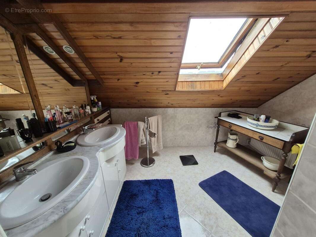 Maison à GOUSSAINVILLE