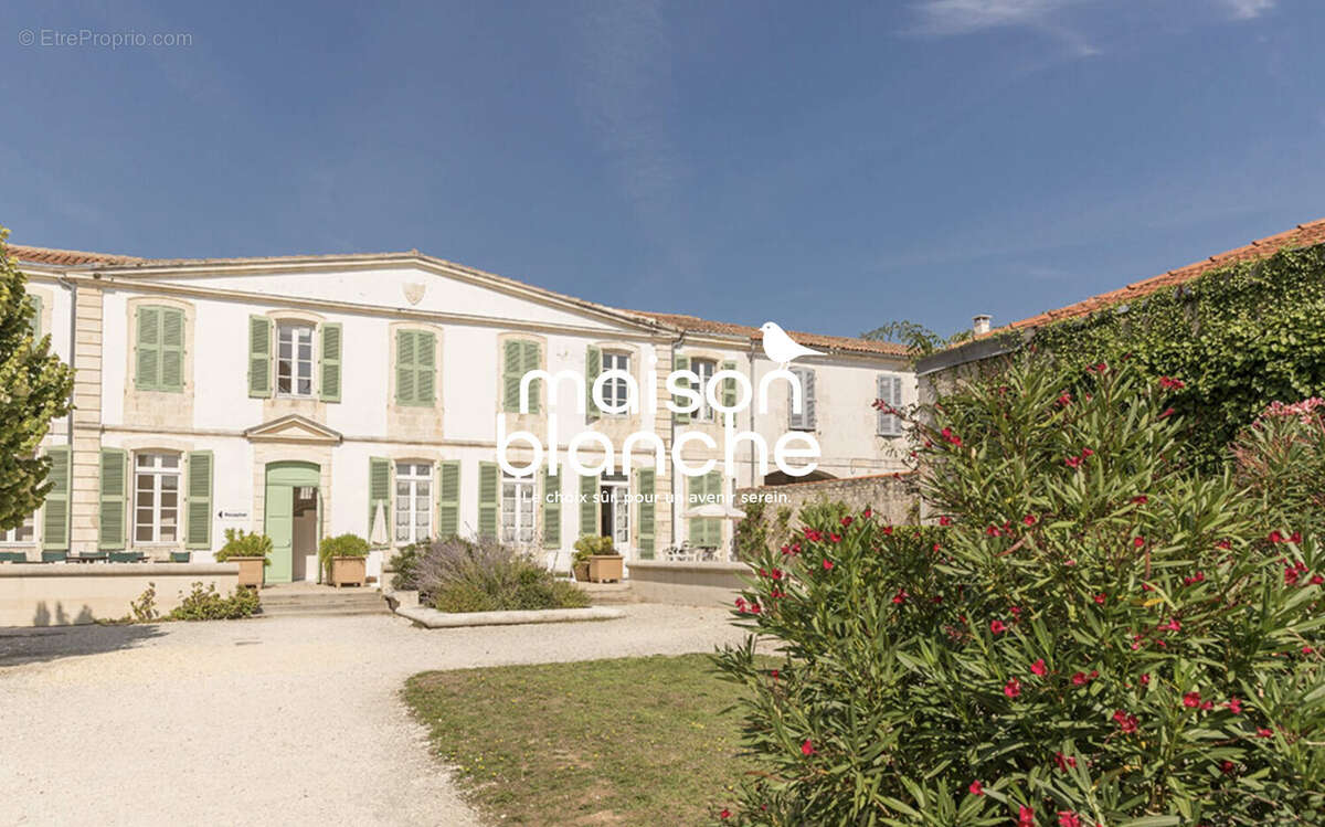 Appartement à SAINT-MARTIN-DE-RE