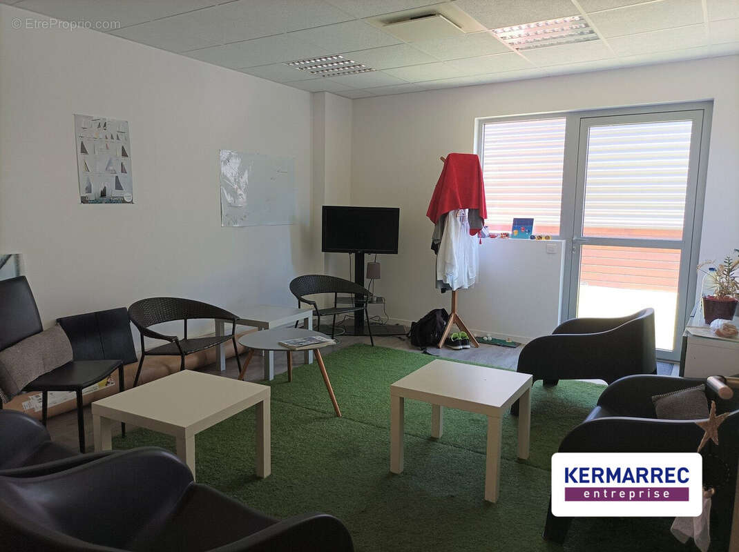 Commerce à VERN-SUR-SEICHE