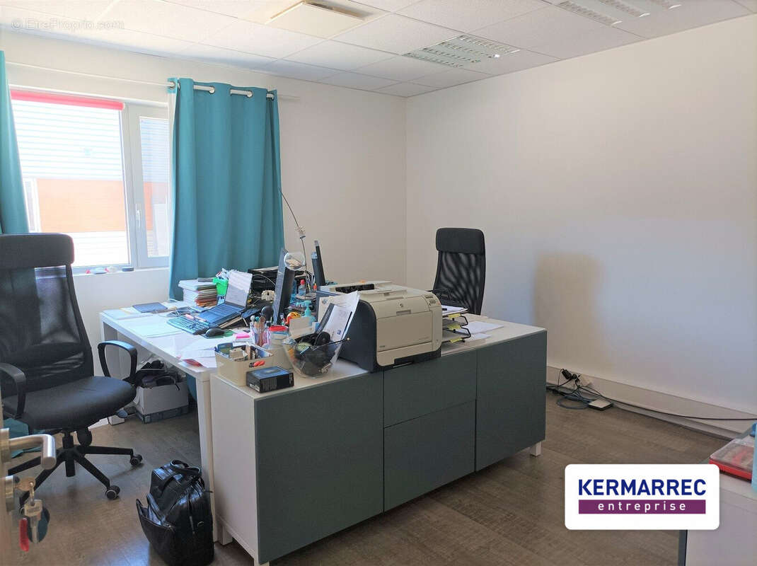 Commerce à VERN-SUR-SEICHE