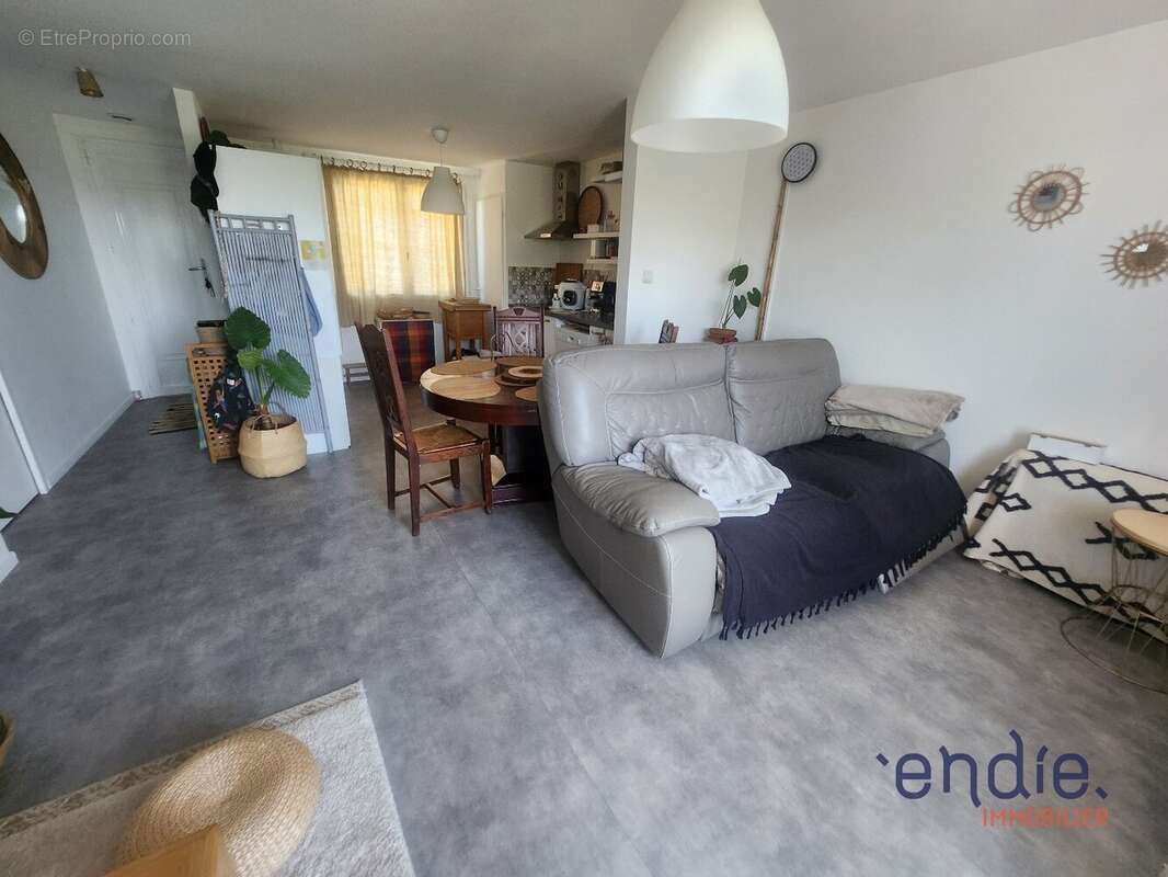 Maison à LABASTIDETTE